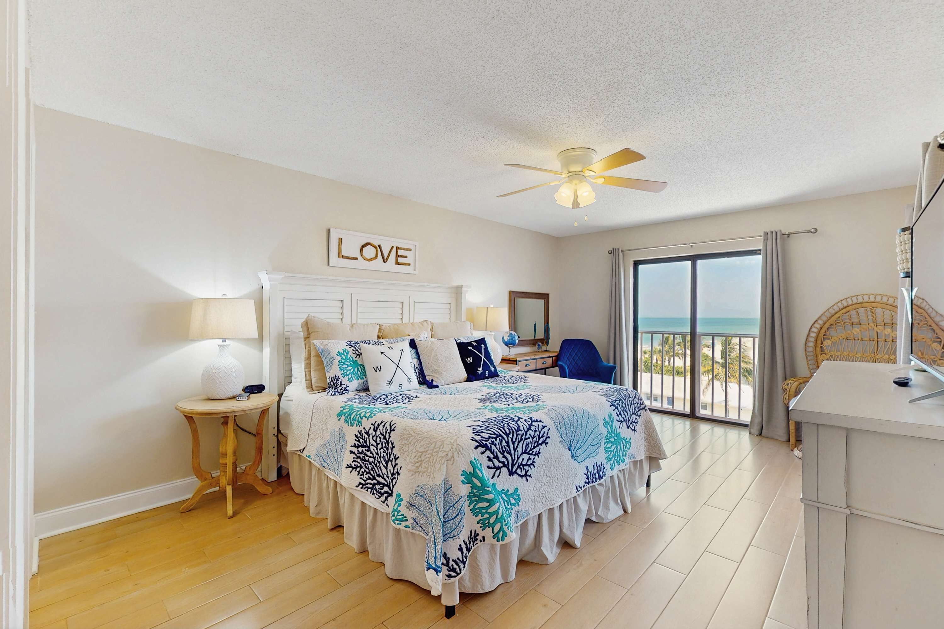 3 soverom, strykejern/-brett, wi-fi og sengetøy