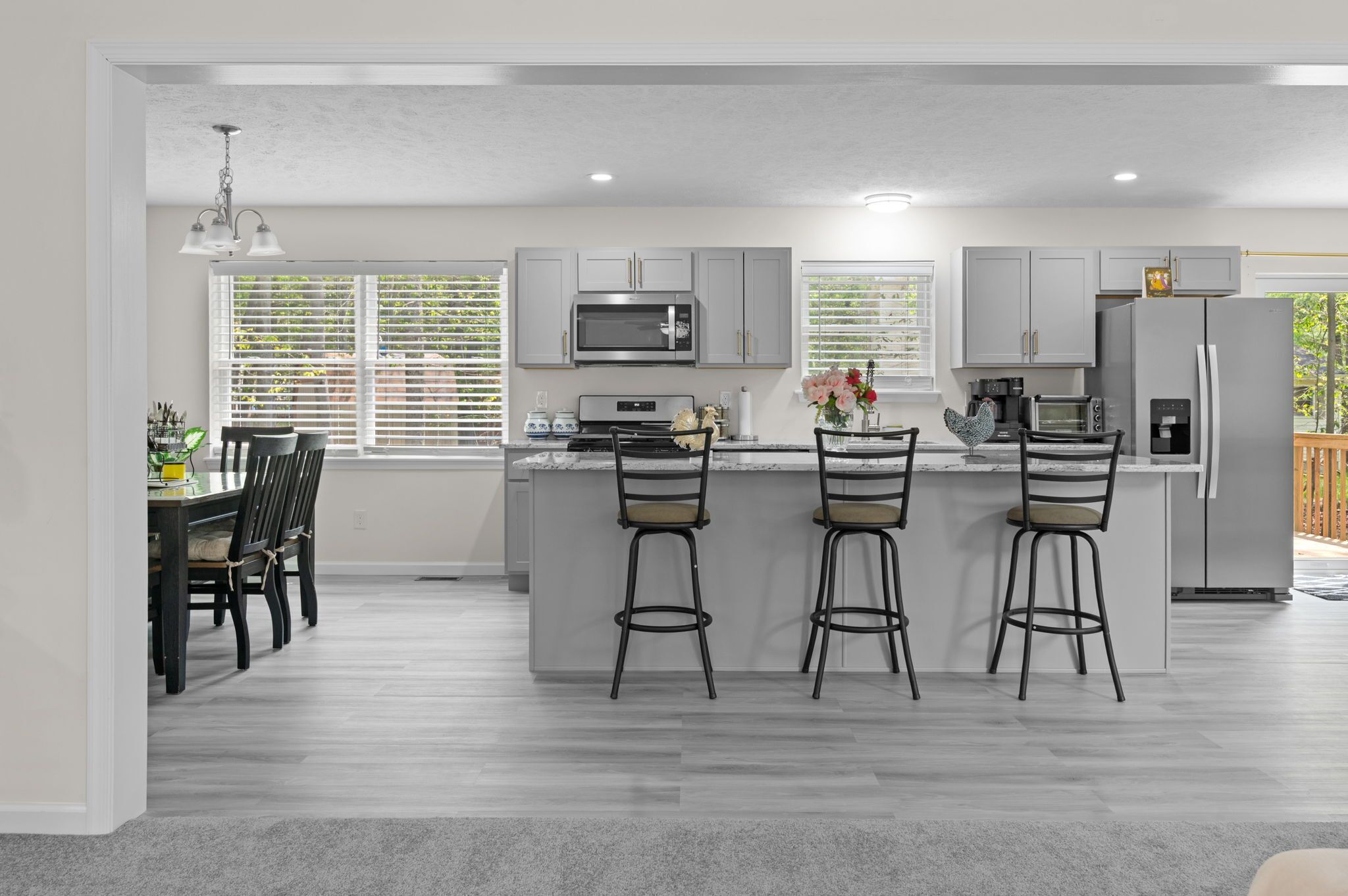 微波炉、烤箱、炉灶、洗碗机