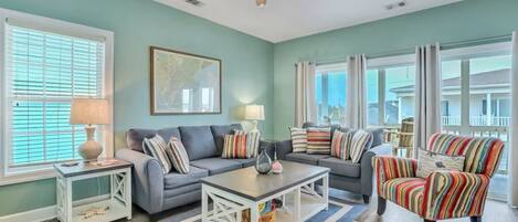 Apartment, Partial Ocean View | Living area