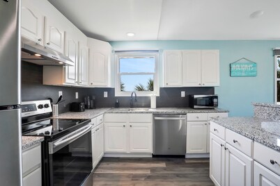 Coral Cottage | House in Pine Island