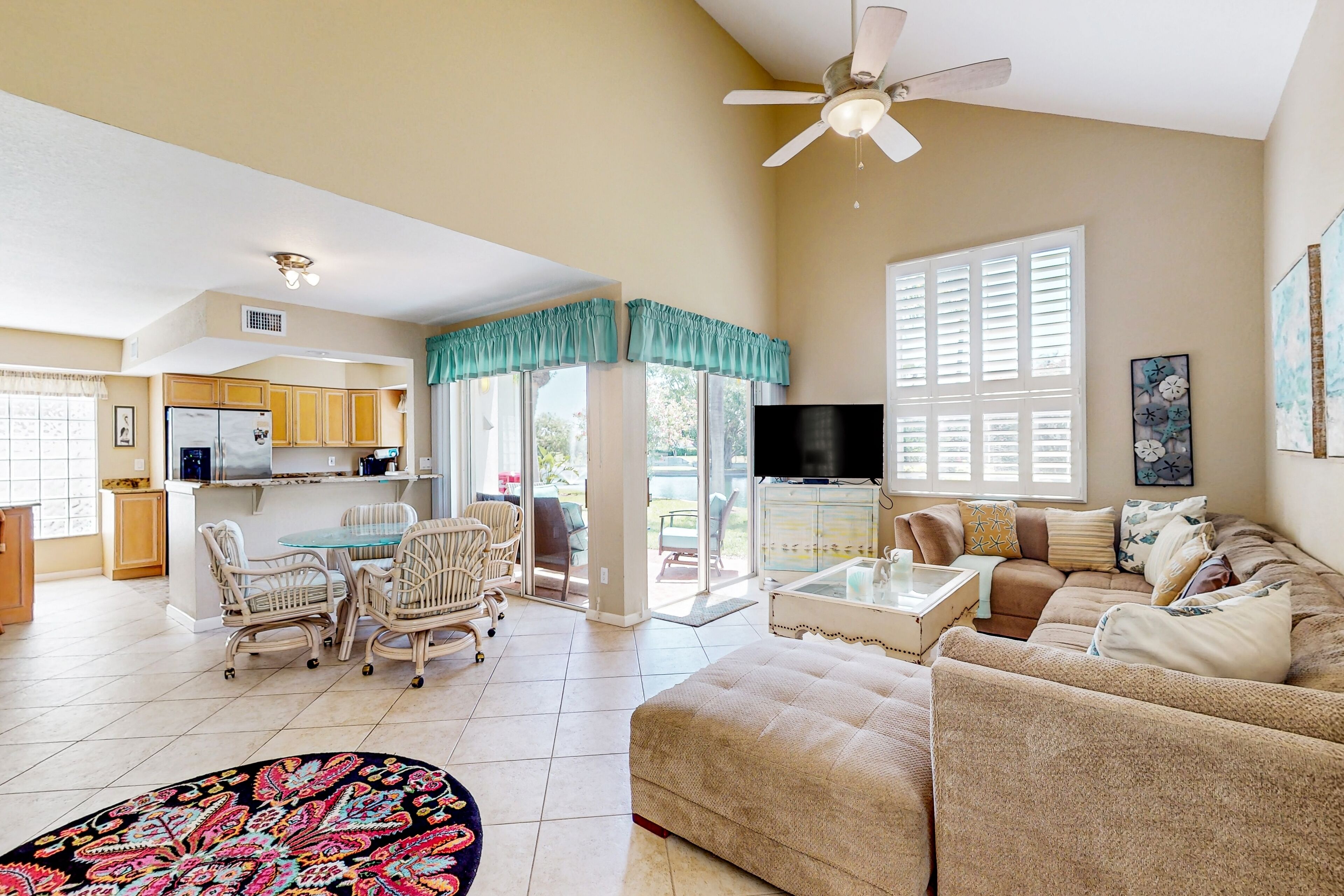 Télévision, espaces bureaux