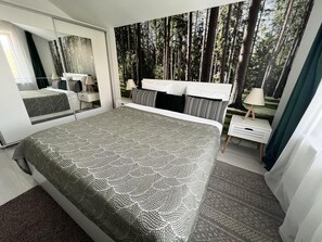 舒适别墅, 庭院景观 | 防过敏的被褥、遮光窗帘、隔音、熨斗/熨衣板