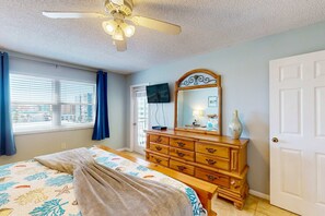 3 habitaciones, tabla de planchar con plancha, cuna de viaje y wifi