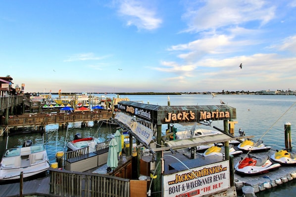 Marina