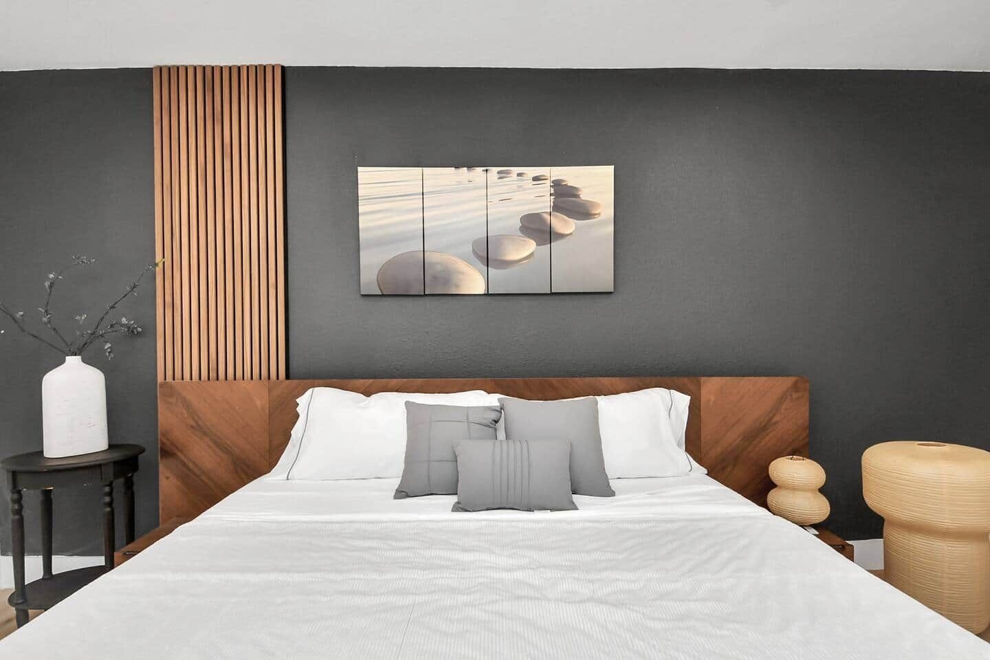 4 habitaciones, tabla de planchar con plancha, wifi y ropa de cama 