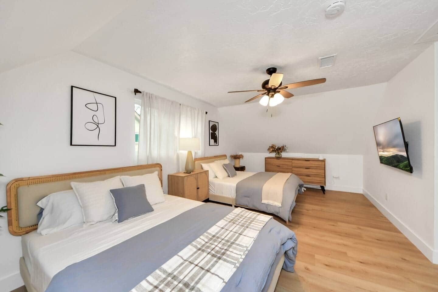 4 Schlafzimmer, Bügeleisen/Bügelbrett, WLAN, Bettwäsche