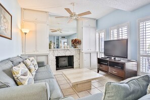 TV, peis og kontorer