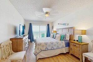 3 soverom, strykejern/-brett, wi-fi og sengetøy