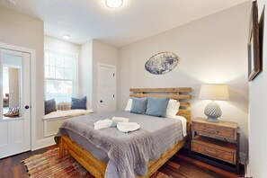 3 habitaciones, tabla de planchar con plancha, cuna de viaje y wifi 