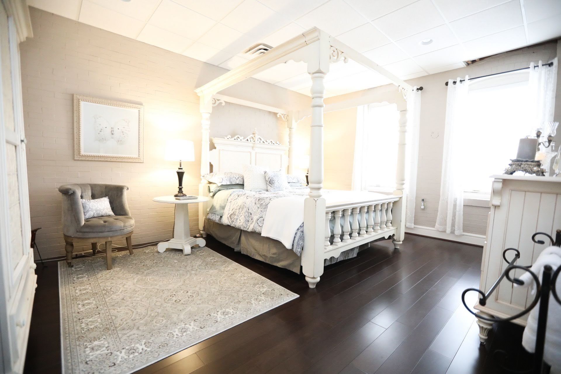 5 soverom, strykejern/-brett, wi-fi og sengetøy