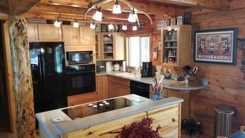 ميكروويف، فرن، موقد طهي مسطح، غسالة أطباق