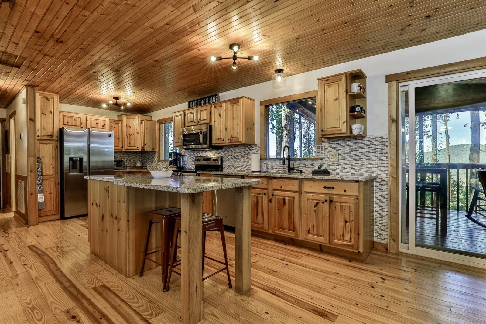 Refrigerador, horno, parrilla de estufa y lavavajillas 