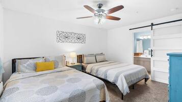 Condo, Multiple Beds, Patio, Golf View (Stay & Play Branson Basecamp) | 2 bedrooms, individually decorated, individually furnished