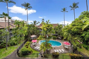 Condo, 1 cama de casal (Kona Islander Inn#305) | Piscina
