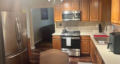 Home Away From Home 3 bedroom Peaceful home centrally located.