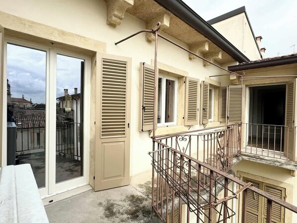 Exterior detail - Mercuzio’s Dream - With 5 Rooms near the Arena (Verona)