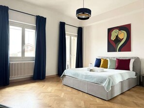 5 Schlafzimmer, Bügeleisen/Bügelbrett, kostenloses WLAN, Bettwäsche