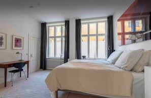 2 makuuhuonetta, silitysrauta/-lauta, Wi-Fi, vuodevaatteet