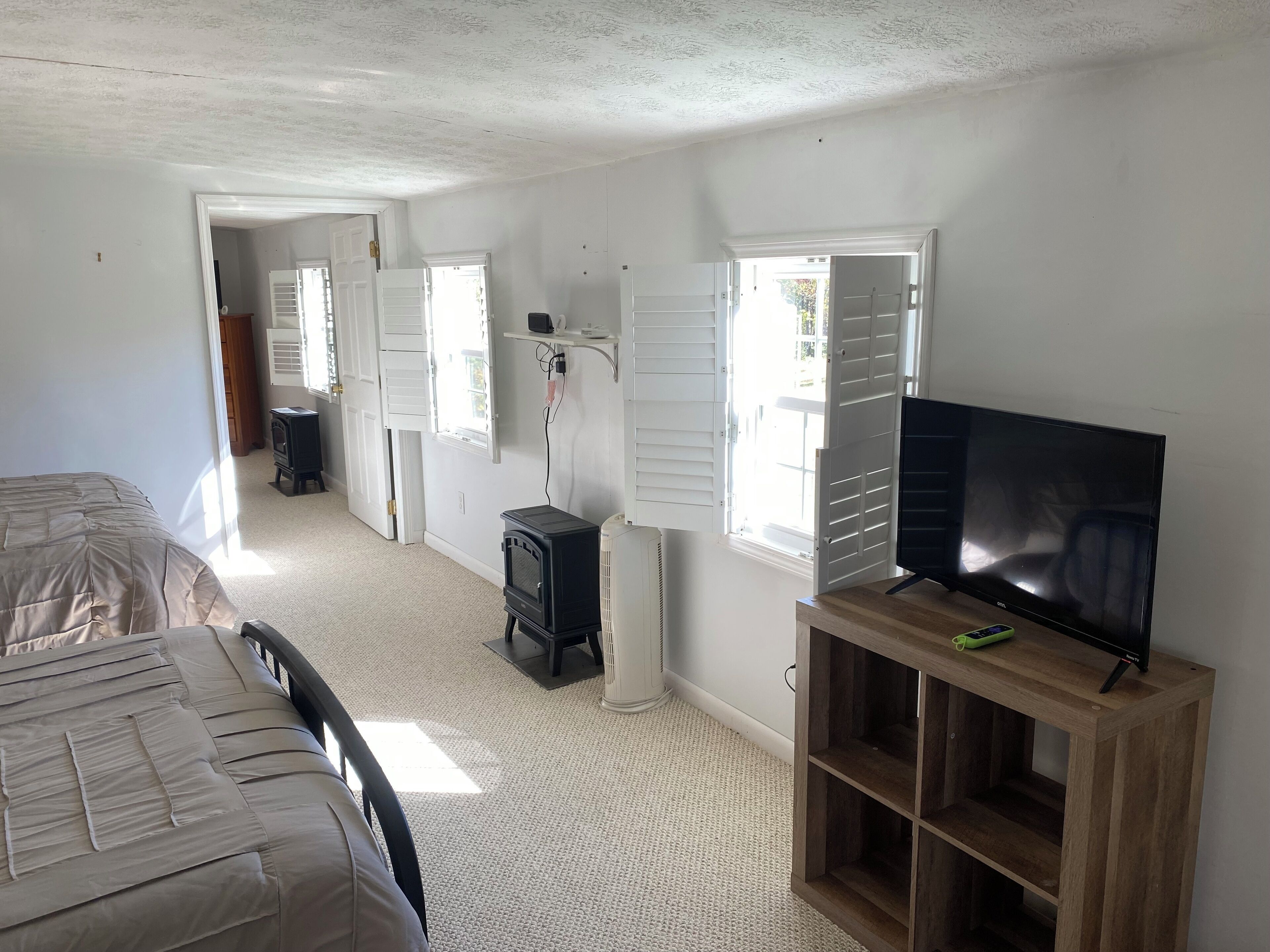 4 dormitorios, escritorio, wifi gratis y ropa de cama