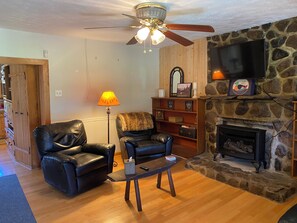 Reproductor de DVD y libros 