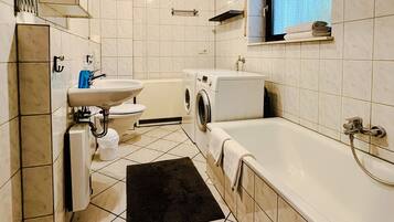 Handtücher, Toilettenpapier