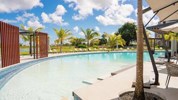 Alberca al aire libre