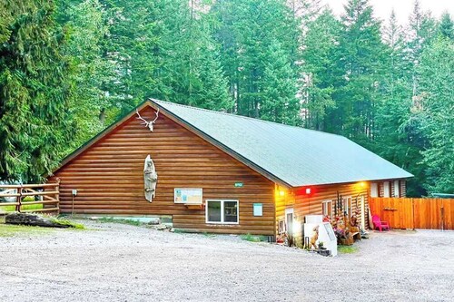 Lodge Room with Views of Glacier NP