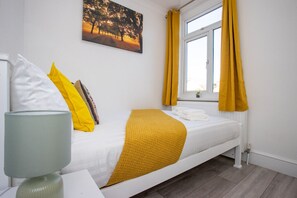 3 chambres, bureau, fer et planche à repasser, Wi-Fi