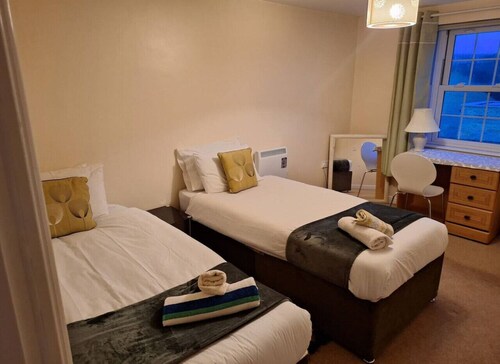 Cosy 2BR Flat for 4 in Ely with FREE Parking