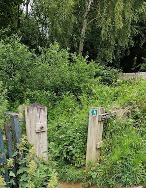 Enceinte de lâhĂ©bergement