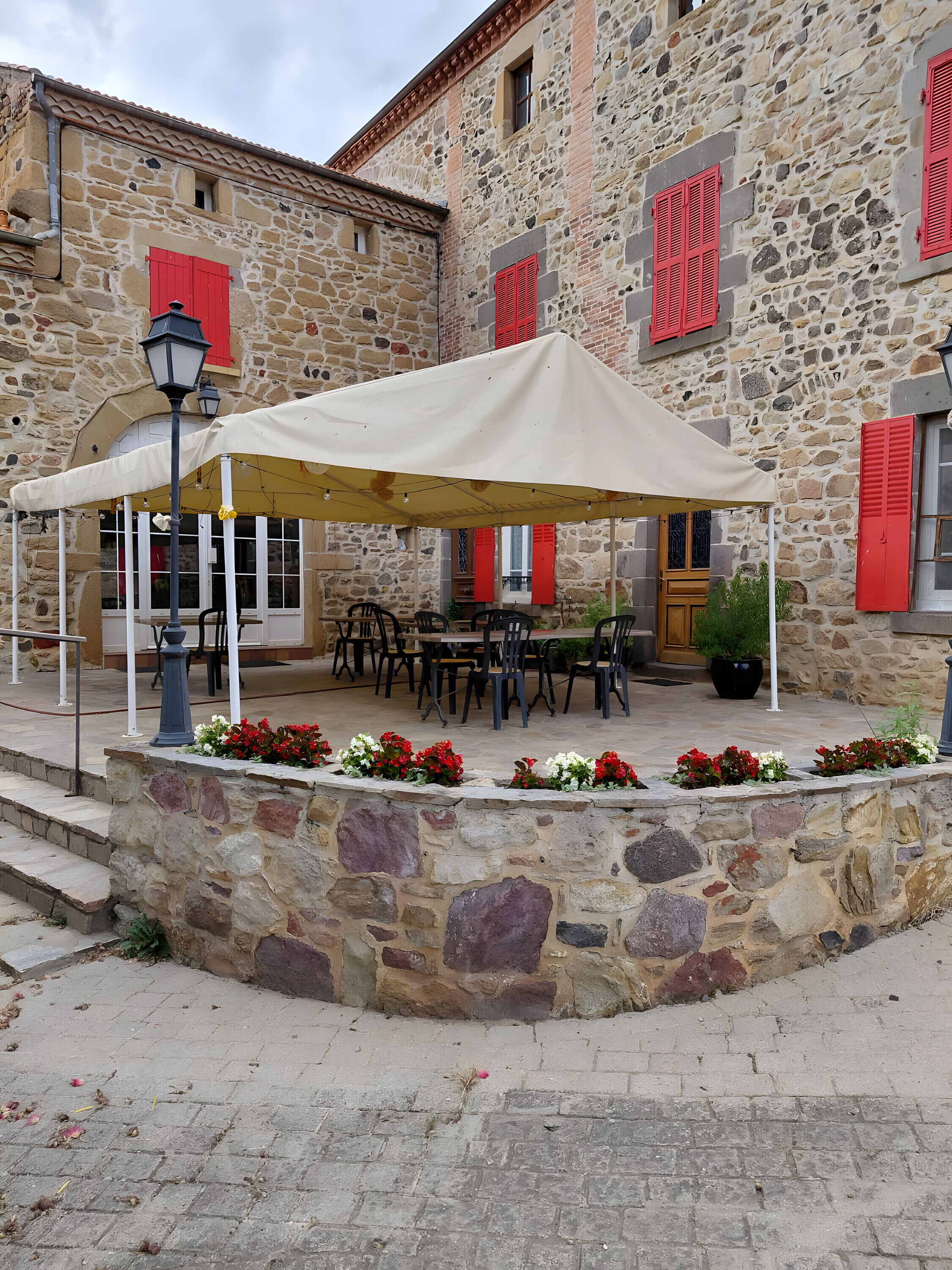 Restauration extérieure