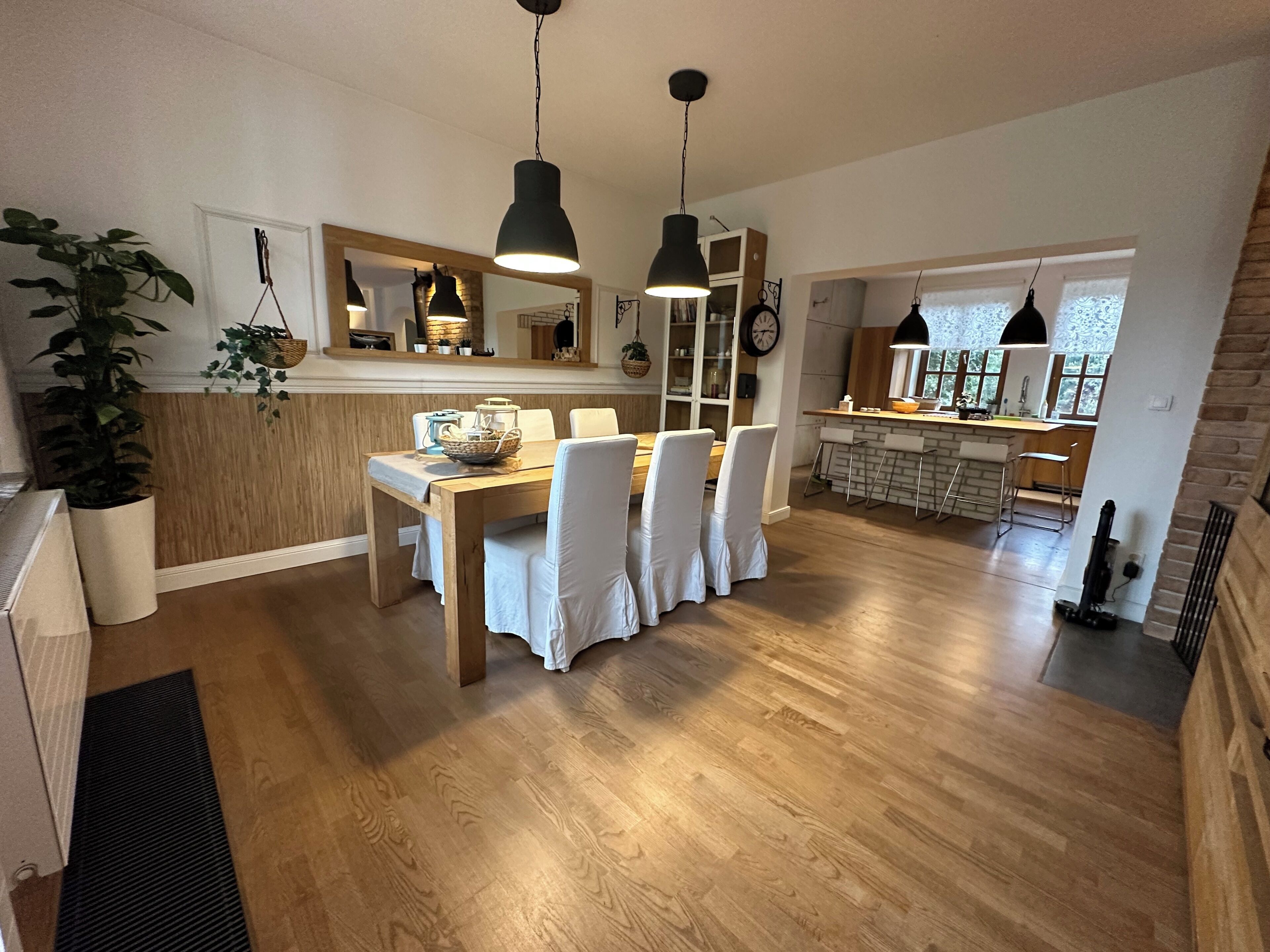 Superior Villa, 4 Bedrooms, Non Smoking, Garden View | Dining room