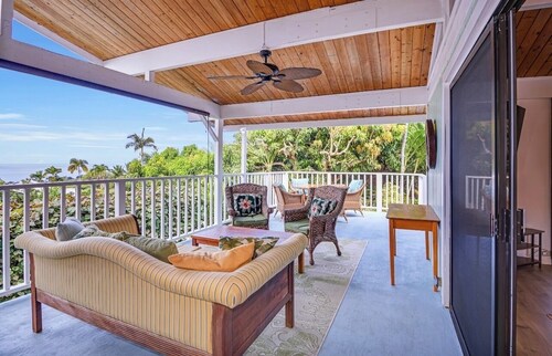 Family Paradise! 4BR OceanView House- Pool, AC & Deck!