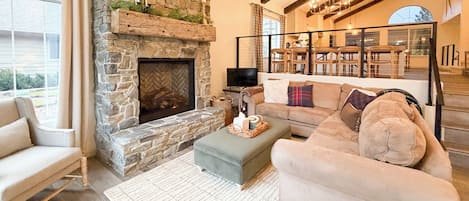 Televisión y chimenea