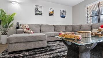 Smart TV, table tennis, books