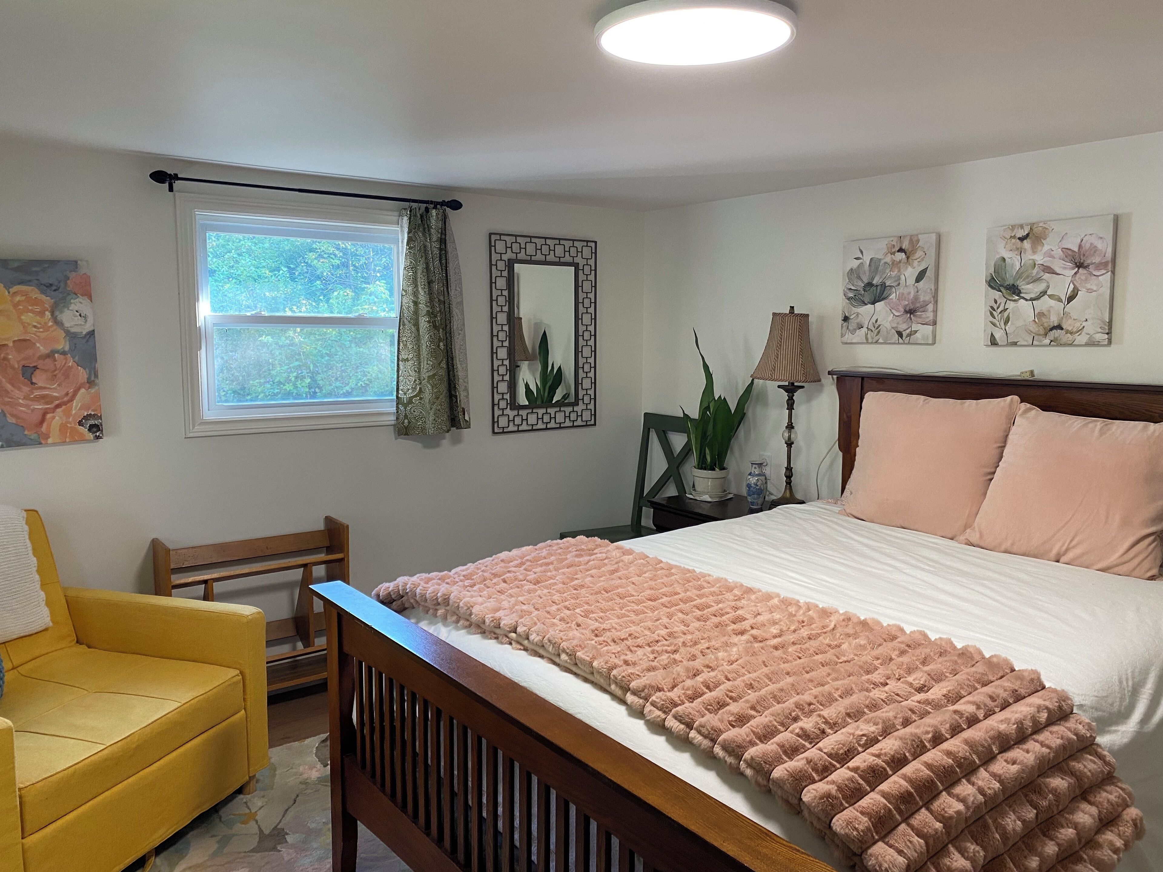 3 bedrooms, WiFi, bed sheets