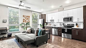 Televisión y oficina