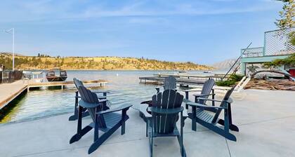 Soak Up Some Sunshine - S. Lakeshore Cabin