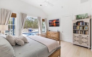 4 bedrooms, WiFi, bed sheets - Coastal Escape: 4BR Home, Large Pool, Tanning Ledge, Cabana & Beach Golf Cart (Pawleys Island)