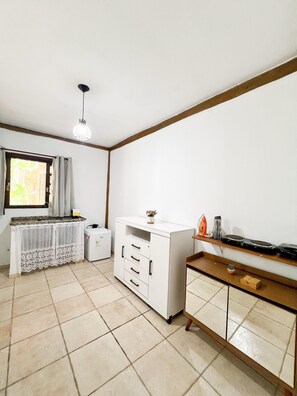 Estudio económico, vista al río | Wifi gratis 