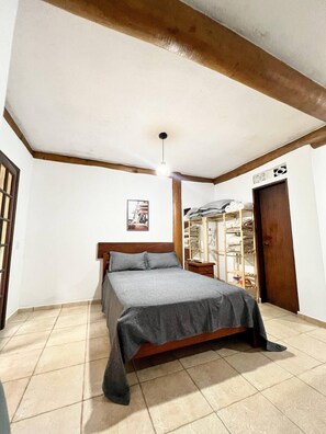 Economy Studio, River View | Free WiFi