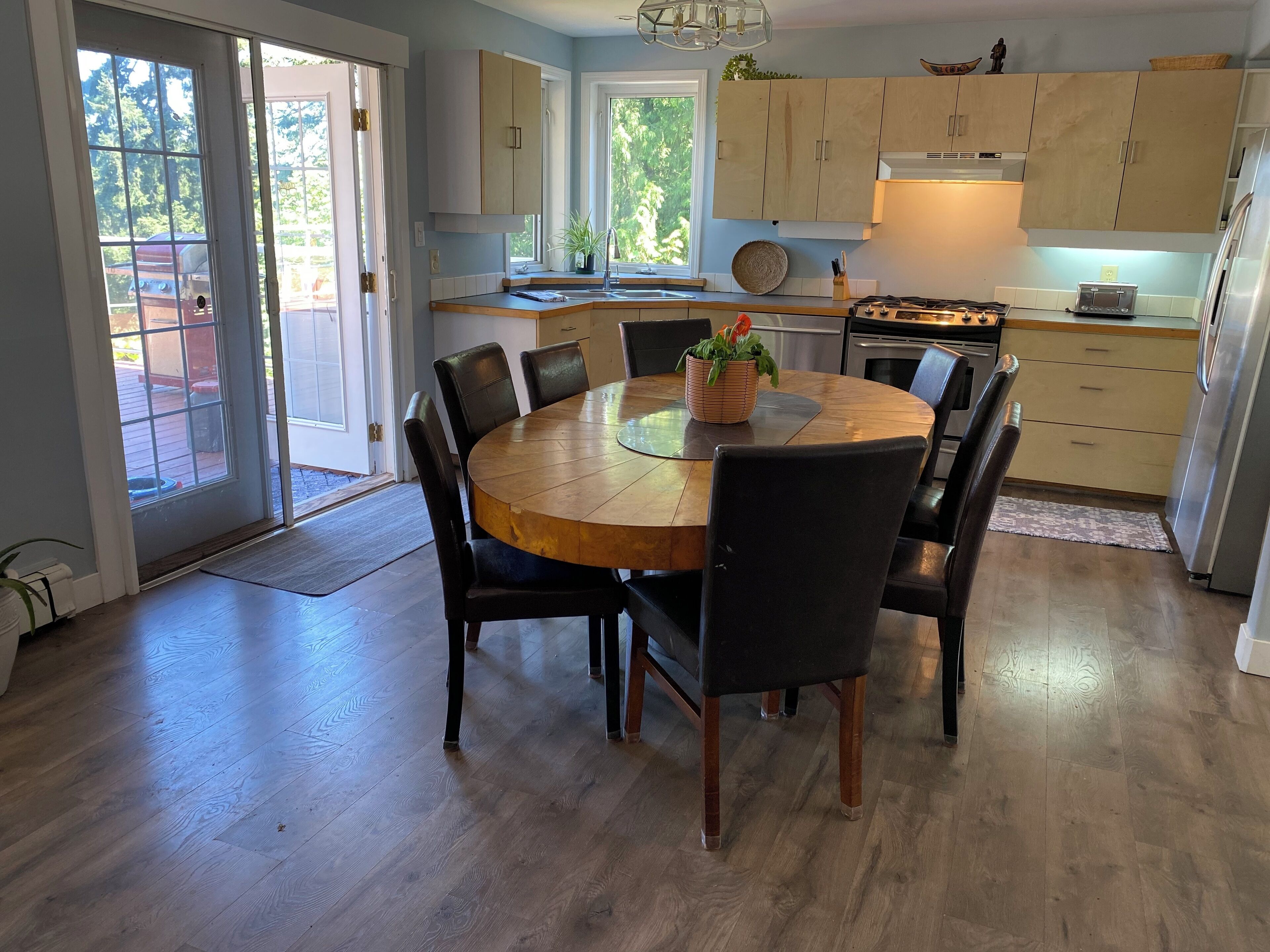 ميكروويف، فرن، موقد طهي مسطح، غسالة أطباق