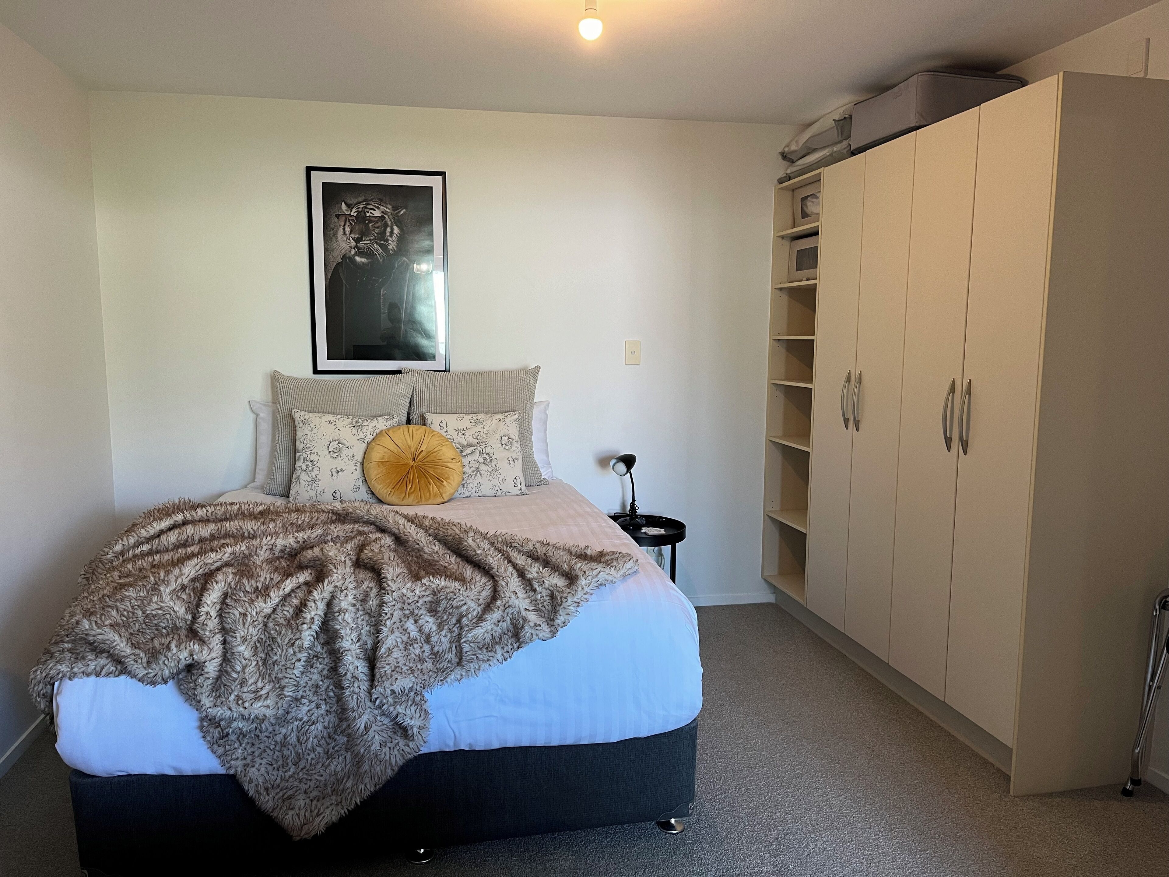 1 bedroom, iron/ironing board, Internet, bed sheets