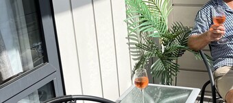 City apartment with nature views, Just steps to trains, Resort style facilities