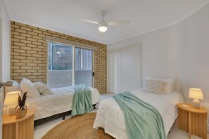 2 bedrooms, iron/ironing board, WiFi, bed sheets