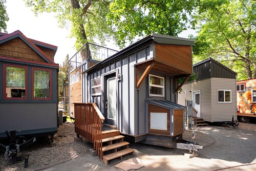 The Romantic Mountain Modern