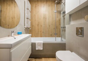 Free toiletries, hair dryer