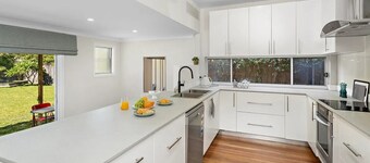 150m to Werri Beach - Serendib