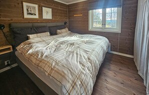 5 Schlafzimmer, Reisekinderbett, kostenloses WLAN