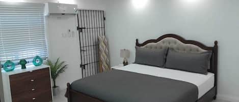 1 bedroom, iron/ironing board, WiFi